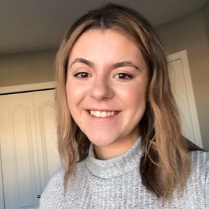 Meet your Posher, Hannah